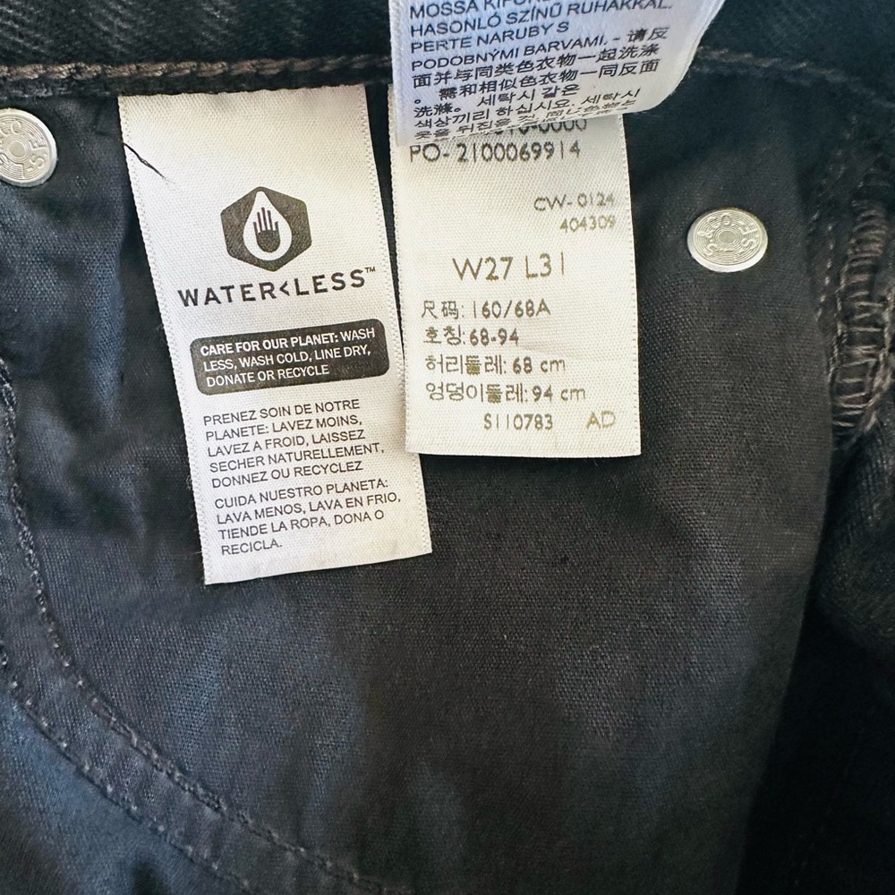 Levi's Women's 94 Baggy Jeans Black Size 27 x 31 - Picture 11 of 11